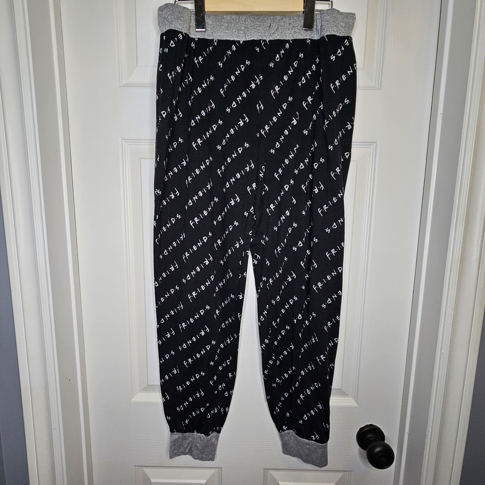 NWOT FRIENDS Women's Logo Graphic Lounge Pants Black Grey Size L